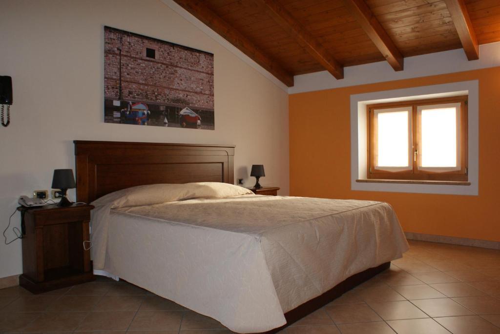Relais Corte Pontigliardo Colà Pokoj fotografie