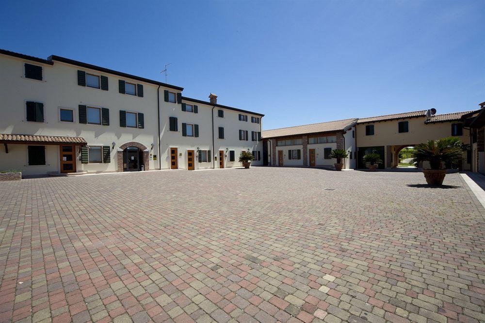 Relais Corte Pontigliardo Colà Exteriér fotografie