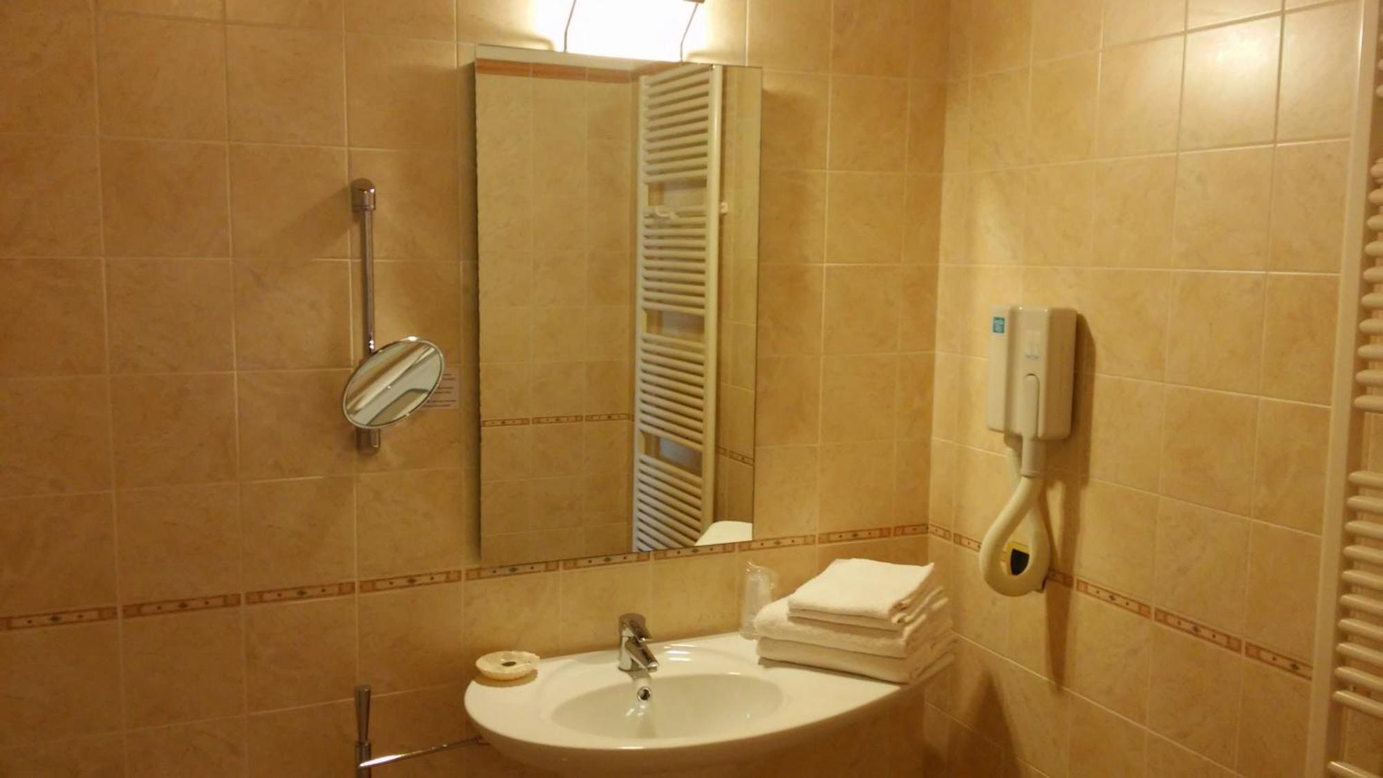 Relais Corte Pontigliardo Colà Pokoj fotografie