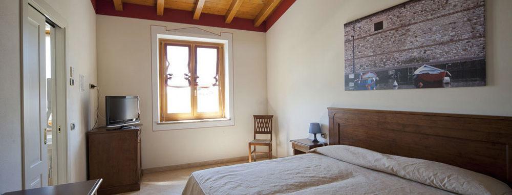 Relais Corte Pontigliardo Colà Exteriér fotografie
